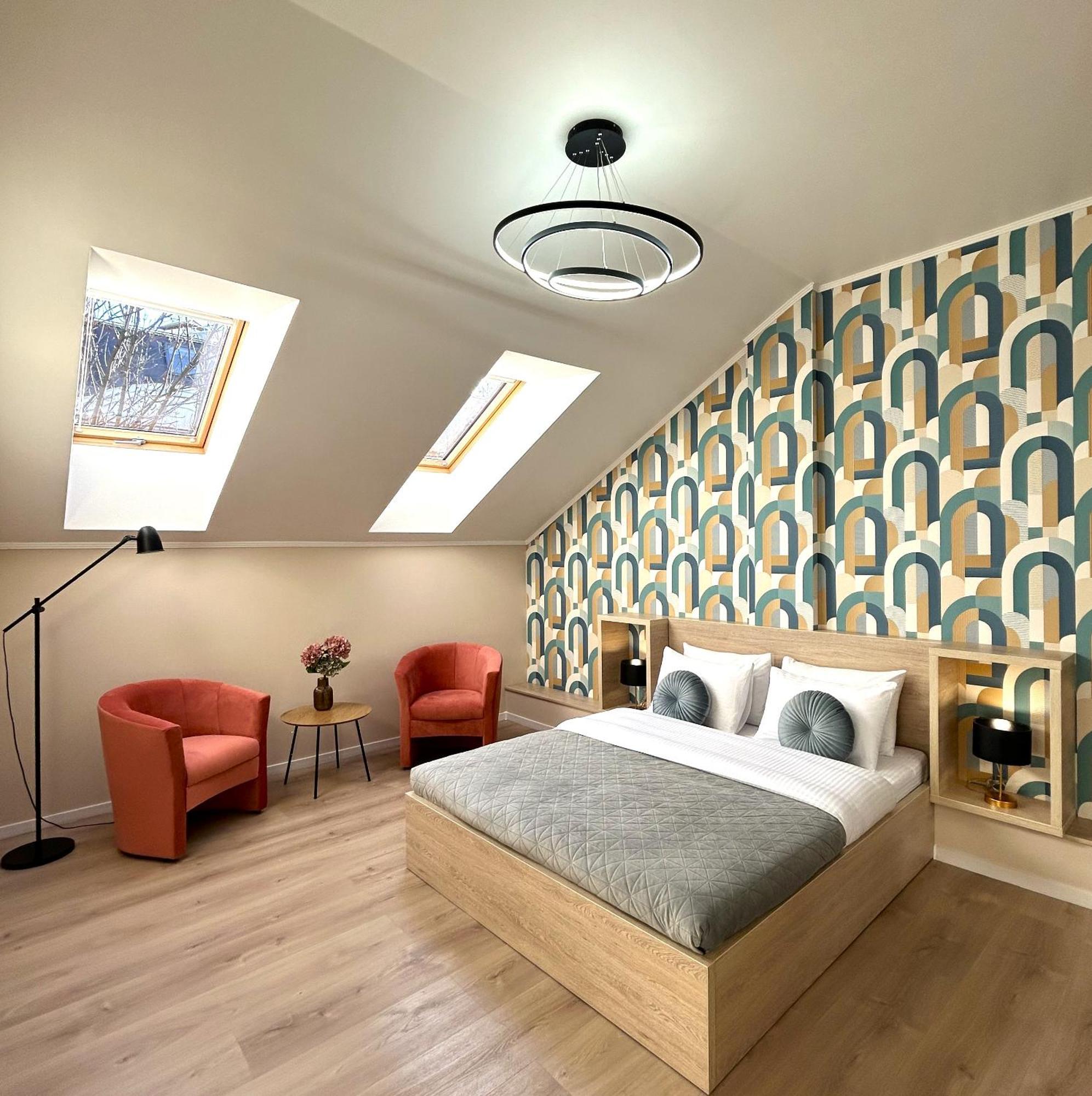 Modern Apartment In The City Center ลวีฟ ภายนอก รูปภาพ